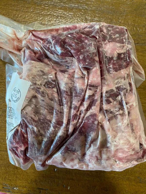 Freshly cut, marbled Skirt Steak from grass-fed, grain-finished SimAngus beef – perfect for fajitas, tacos, and sizzling sears.