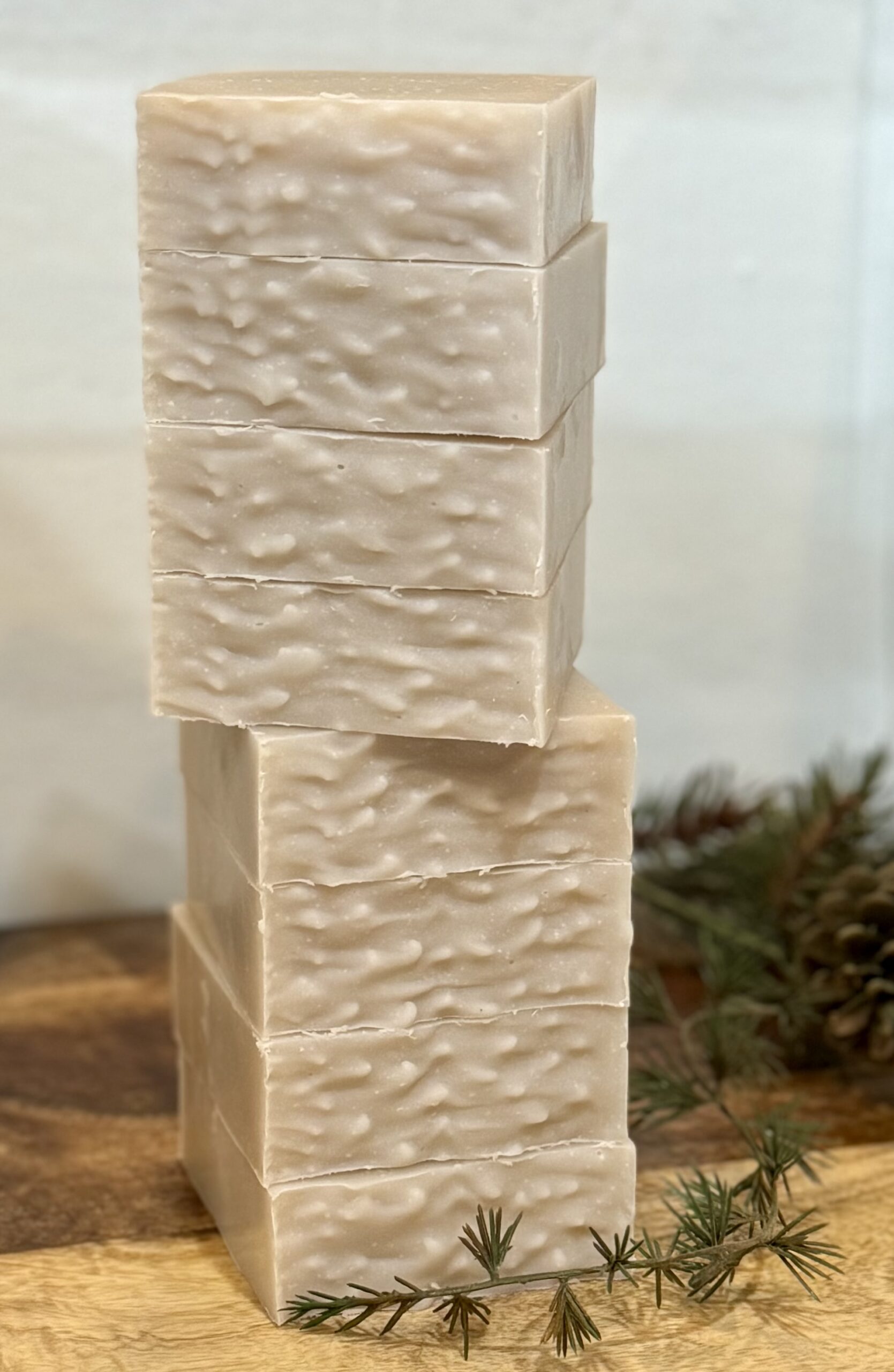 Lavender tallow soap bar – calming, soothing, and deeply hydrating with pure lavender essential oil.